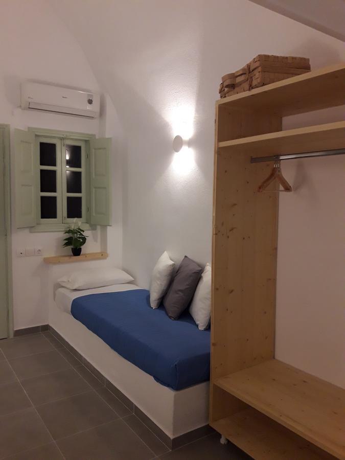 Aparthotel Ecoxenia à Oia  Extérieur photo