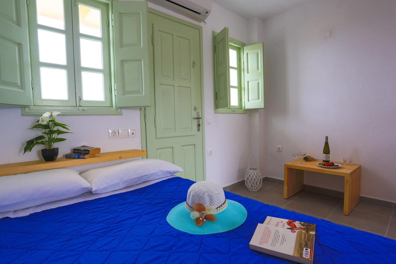 Aparthotel Ecoxenia à Oia  Extérieur photo
