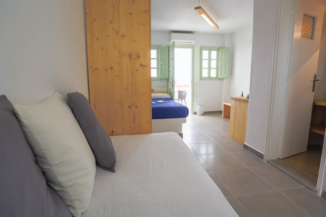 Aparthotel Ecoxenia à Oia  Extérieur photo
